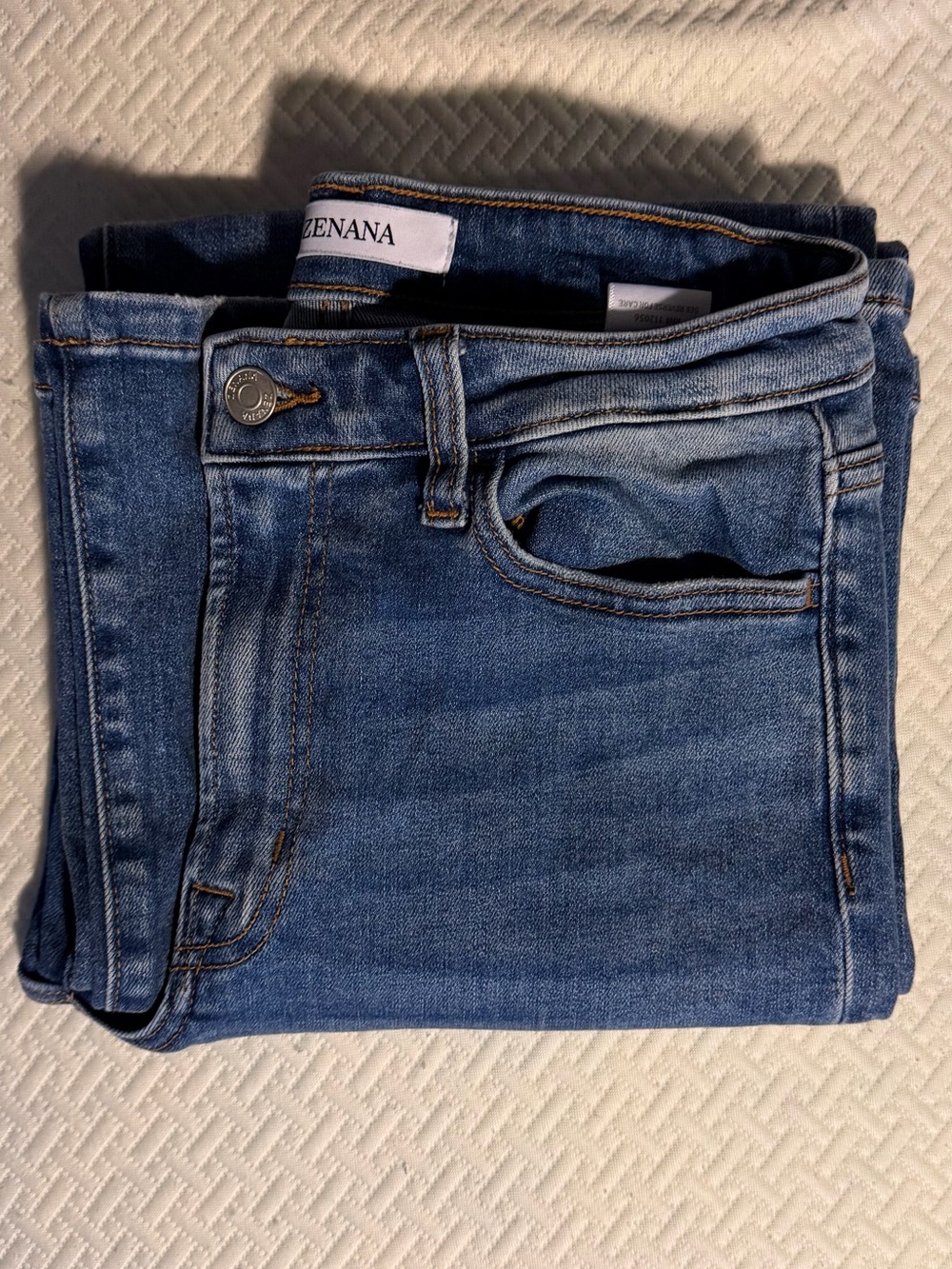 Zenana Outfitters Women's Blue Wide Leg Jeans - Picture 3 of 8